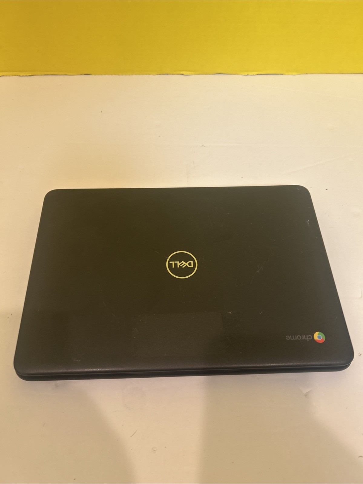 Dell Chromebook 3100 Touchscreen Fully Functional detail Bezel No Charger