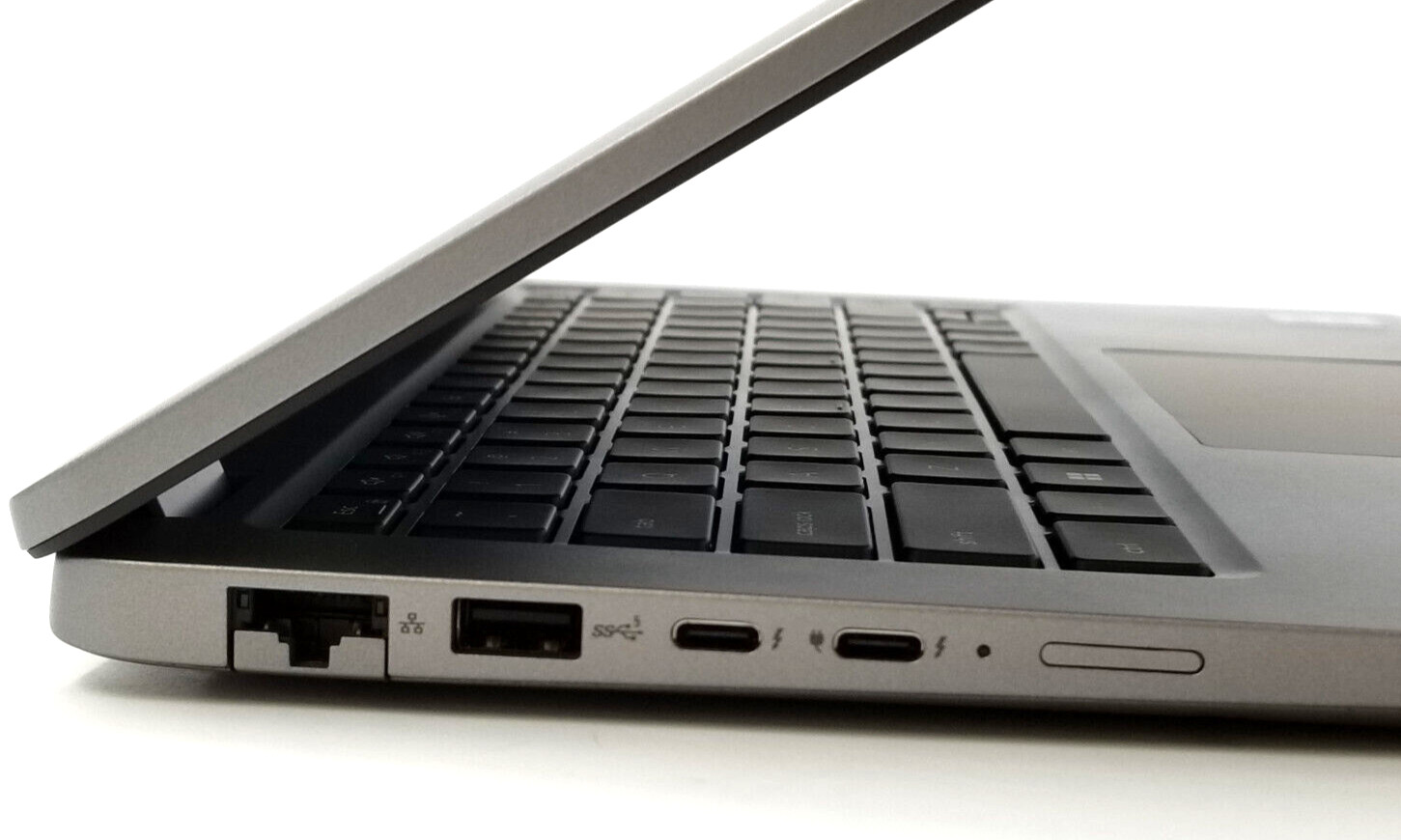 Dell Latitude 5440 Laptop PC 14” Intel i5-13th 8GB Ram 256GB NVMe Spanish KB.
