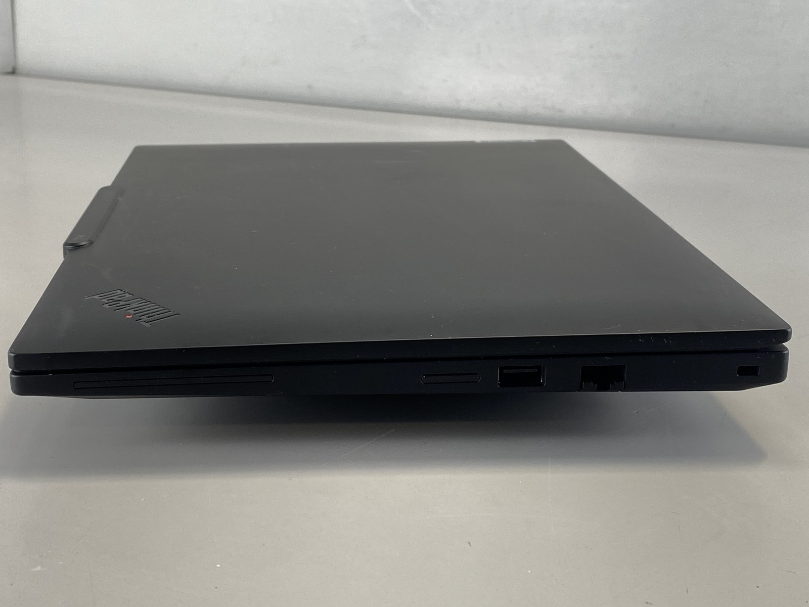 Lenovo Laptop ThinkPad T14 Gen 5 14″ AMD Ryzen 5 Pro 8540U 512GB- Black