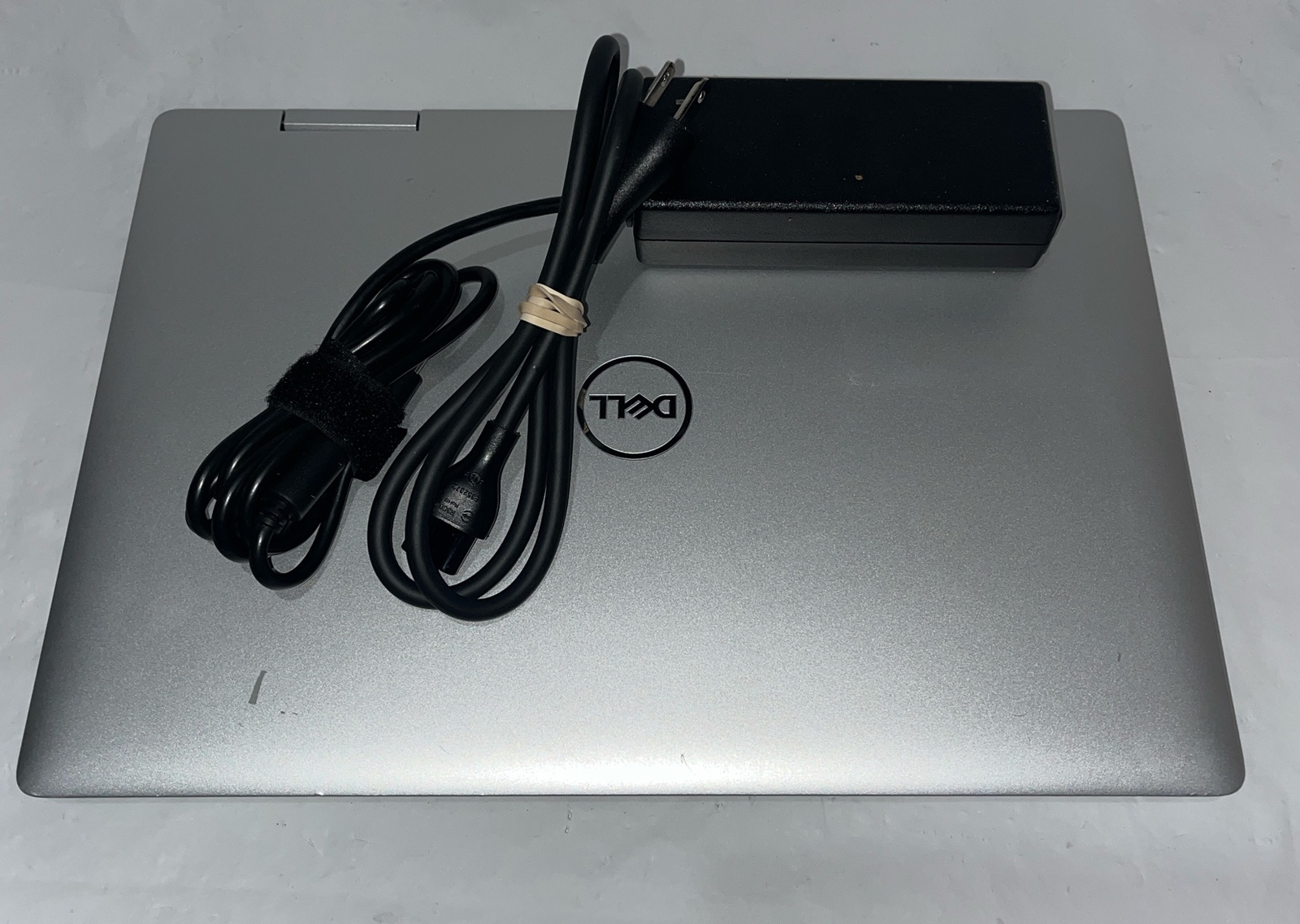 Dell Inspiron 5491 2-in-1 14″ i5-10210U@1.6GHz, 16GB RAM, 256 GB M2, Win 11 Pro