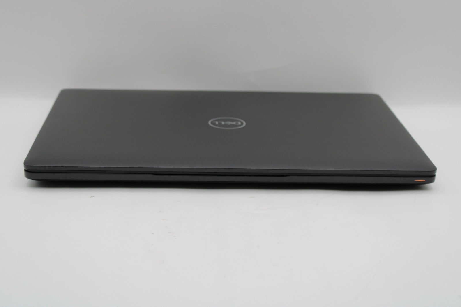 Dell Latitude 5300 i5-8365U @ 1.6 GHz 8GB RAM 256GB SSD No OS