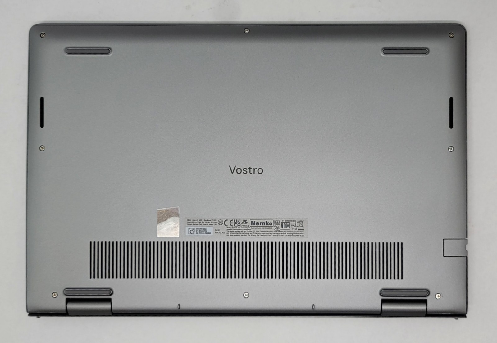 Dell Vostro 14 3430 14″ / i5-1335U / 8GB RAM / 256GB / Windows Laptop – Silver