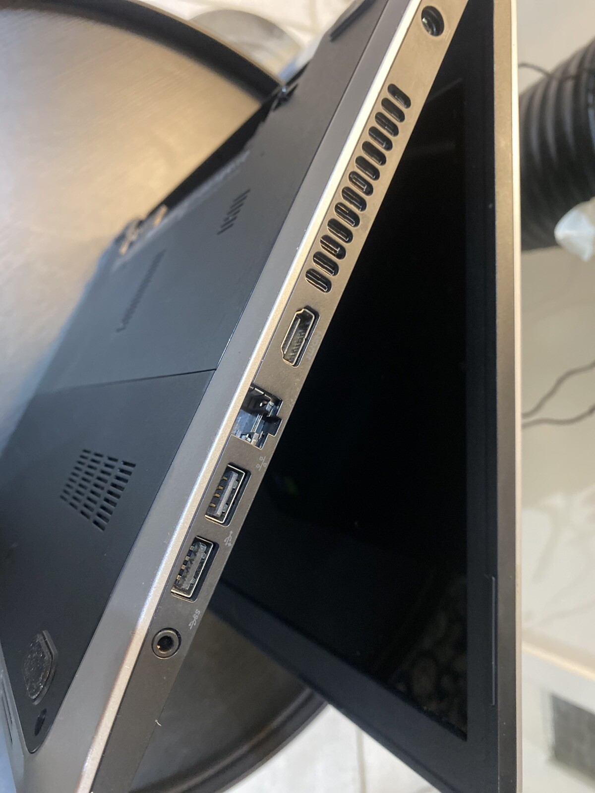 Dell Inspiron 5000 Model5748 Intel i7-4510U 2GHZ CPU 8GBRAM 750 GBHDD DVD/RW