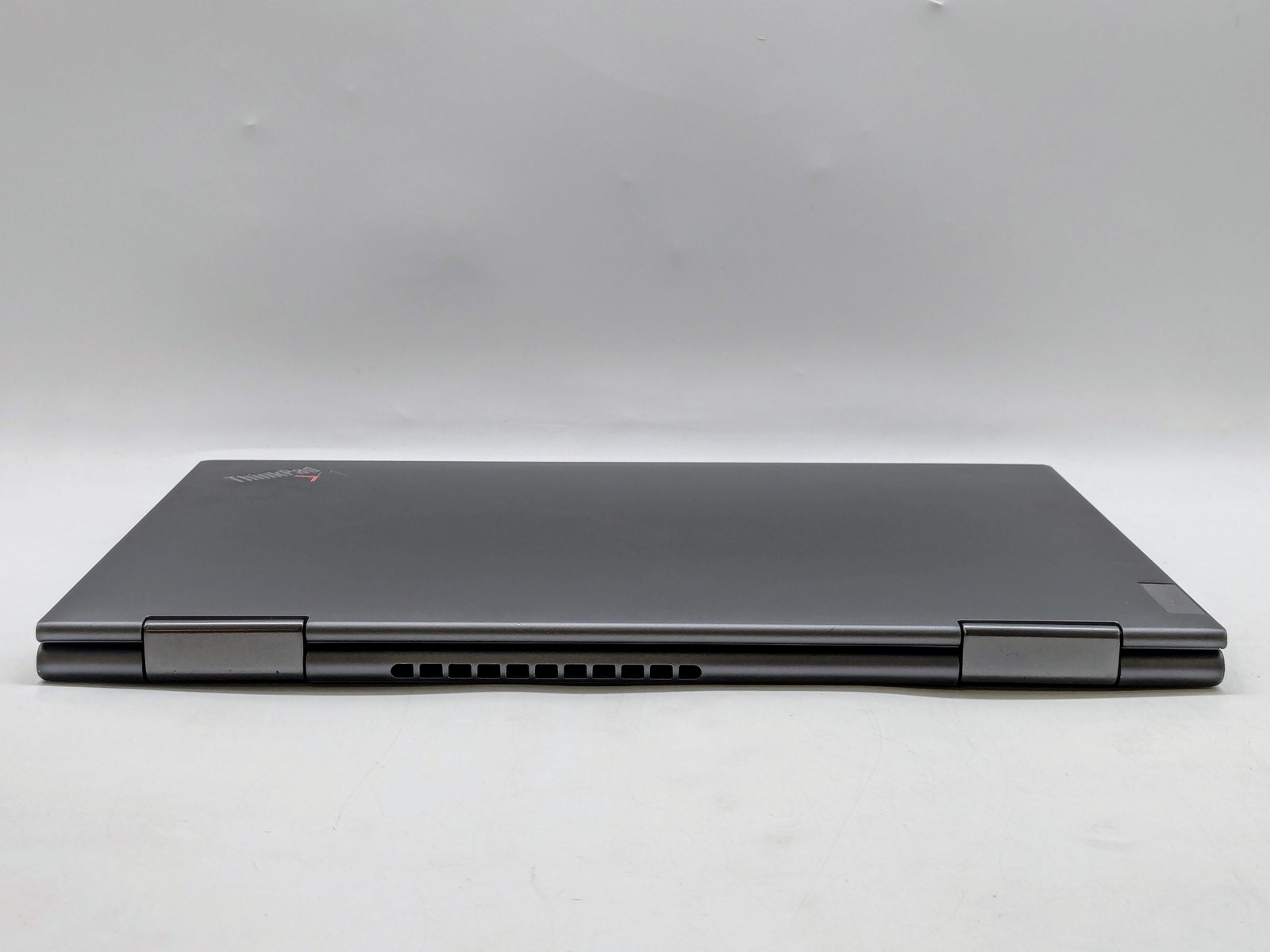 ThinkPad X1 Yoga Gen 6 2-in-1 14″ FHD Touch I5-1135G7 512GB 8GB W11P *READ*