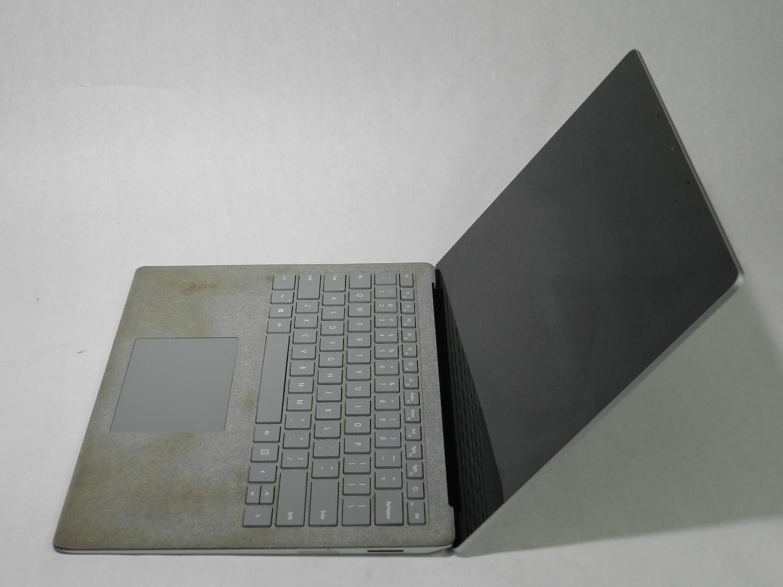 MICROSOFT SURFACE LAPTOP 2 | i5-8350U | 128GB SSD | 8GB | BH: 80% | w/ Dock 1