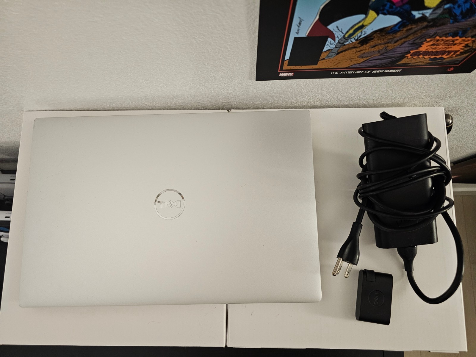 Dell XPS 15 9510 i9-11900H 2.5ghz 32GB 1TB NVIDIA 3050 TI LAPTOP + ACCESORIES