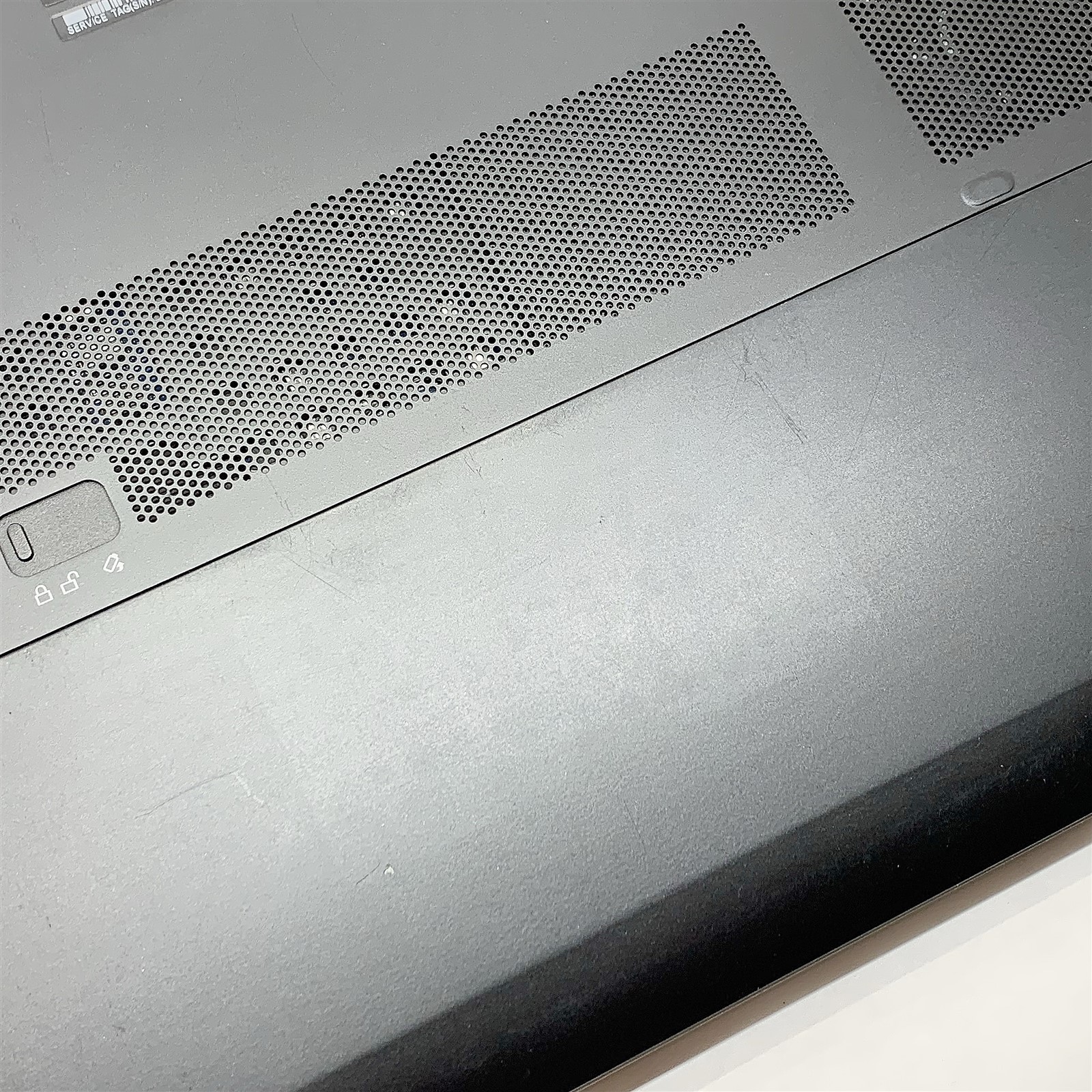 Dell Precision 7510 Laptop Intel i7 6920HQ 2.90GHZ 15.6″ FHD 32GB NO HDD Parts