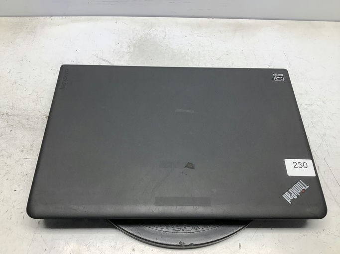 Lenovo ThinkPad E550 Intel i3-4005U 1.7GHz 4 GB NO HDD