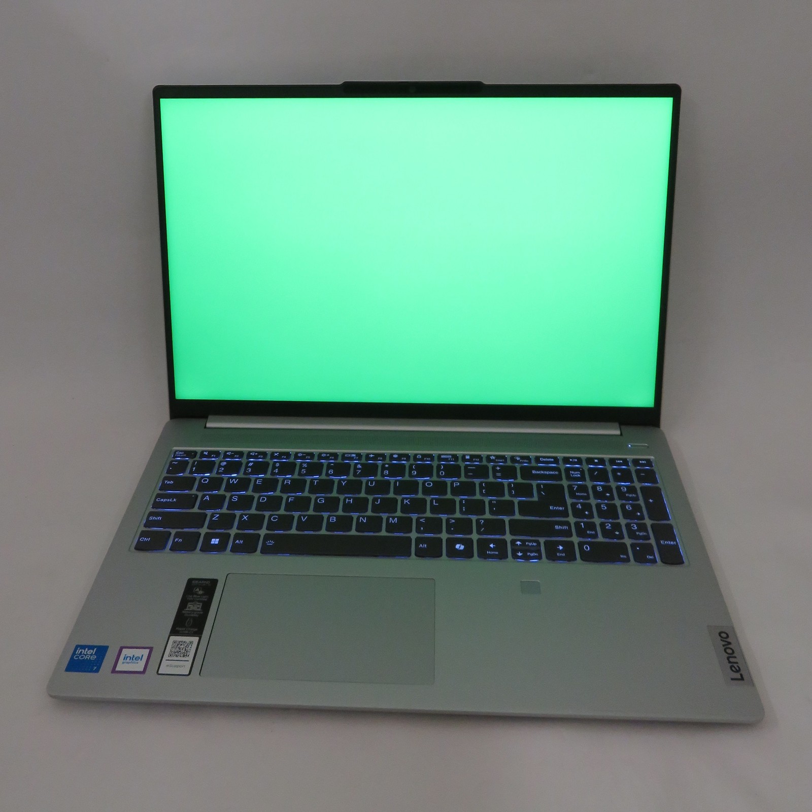 Lenovo IdeaPad Slim 5 16IRU9 CORE 7 150U 1.8GHz 8GB RAM 512GB Windows 11
