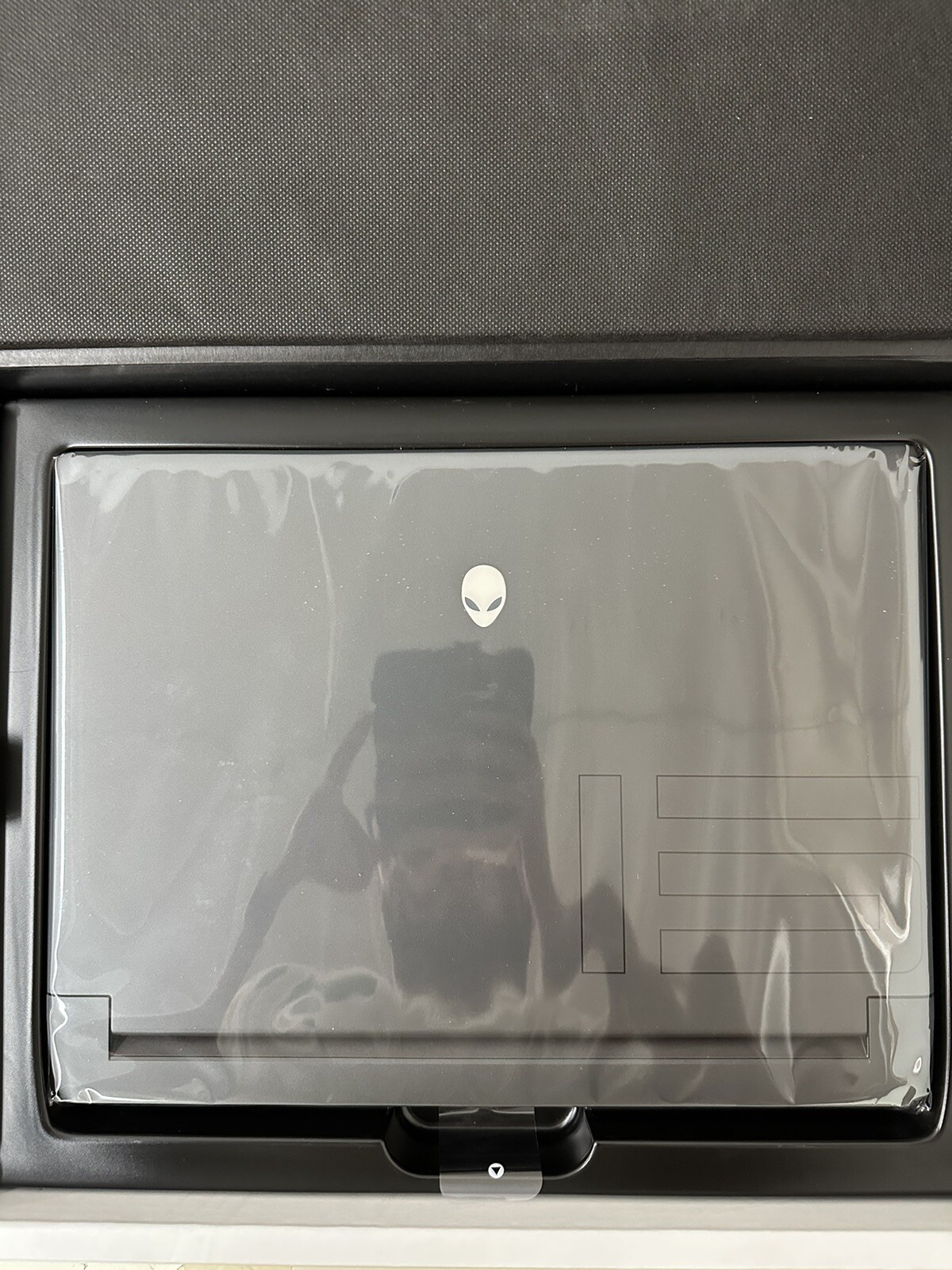 Alienware m15 R7 15.6″ QHD 240Hz, AMD Ryzen 7, 16GB RAM, 512GB SSD, RTX 3070 Ti