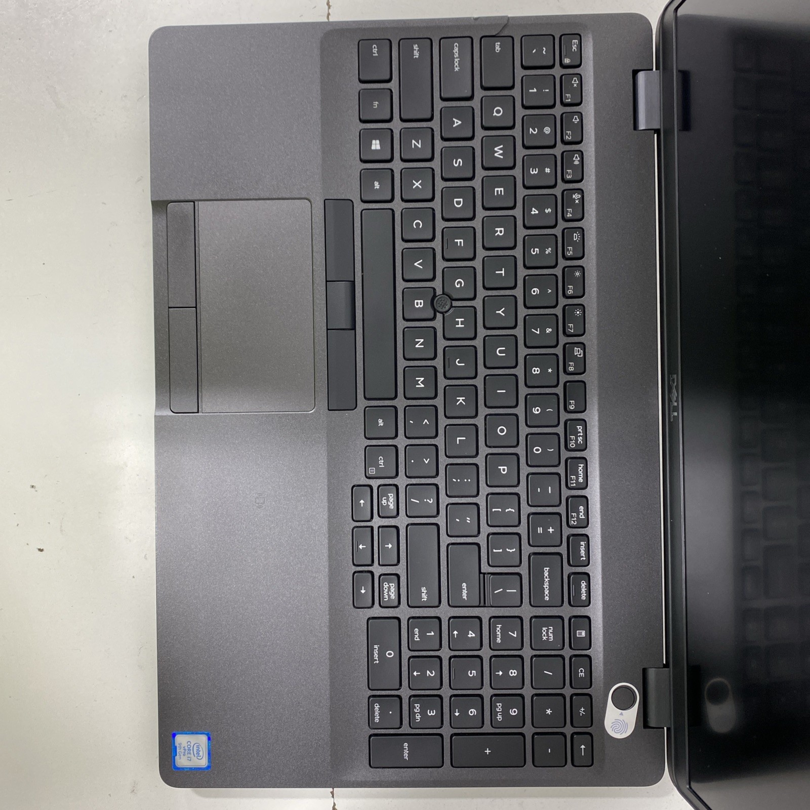 Dell Latitude 5501 – 15″ FHD – i7-9850H – 16GB – 256GB SSD – Win 11 Pro – READ