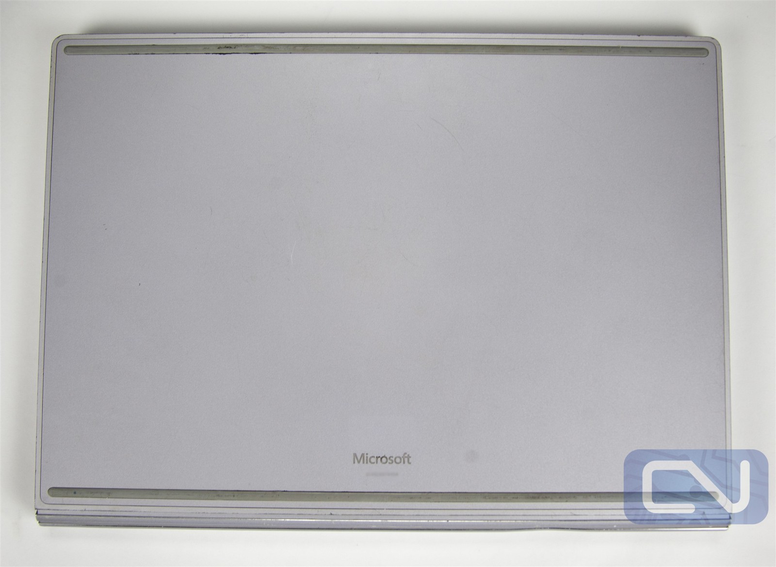 (Poor Battery) Microsoft Surface Book 2 15″ i7-8650U 16GB 1TB SSD GTX 1060 Win10