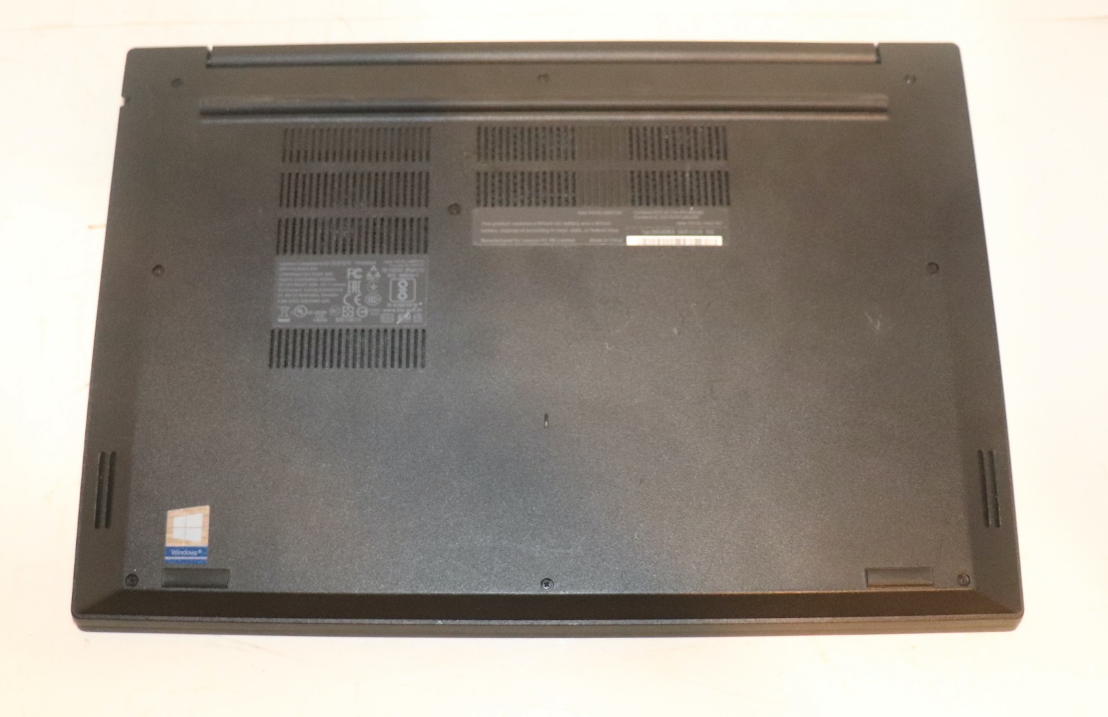 Lenovo ThinkPad E580|Intel Core i5@2.50 GHz|16GB RAM|256GB SSD|Win11|Webcam