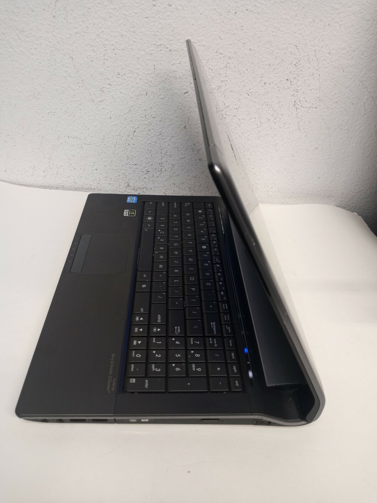 ASUS N53S 15.6″ Intel Core i7-2670QM 2.20GHz 8GB RAM 128GB SSD BT DVD Win10 H