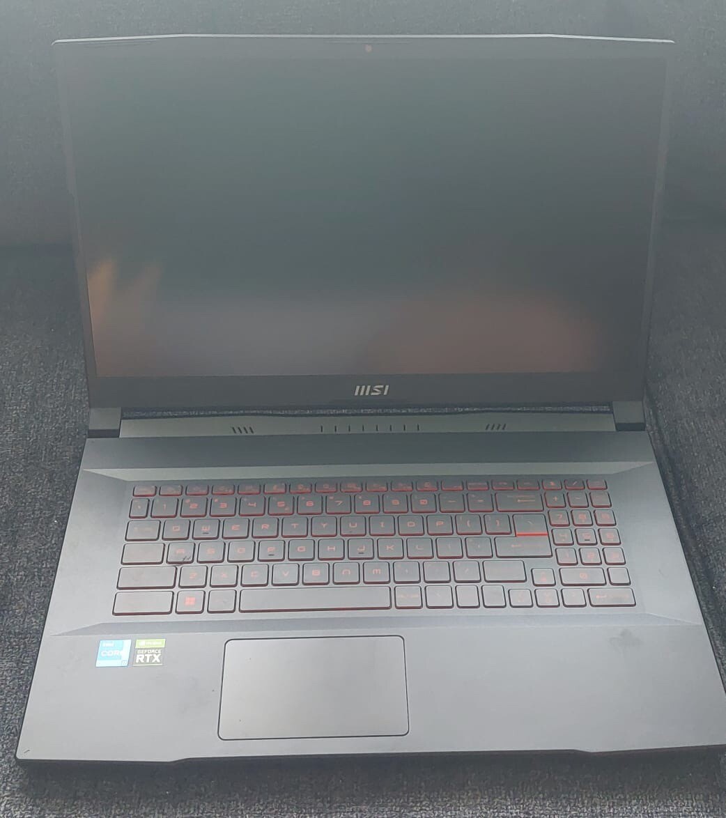 MSI Katana GF76 11UD-001 17.3″ (512GB SSD, Intel Core i7-11800H, 2.40GHz,…