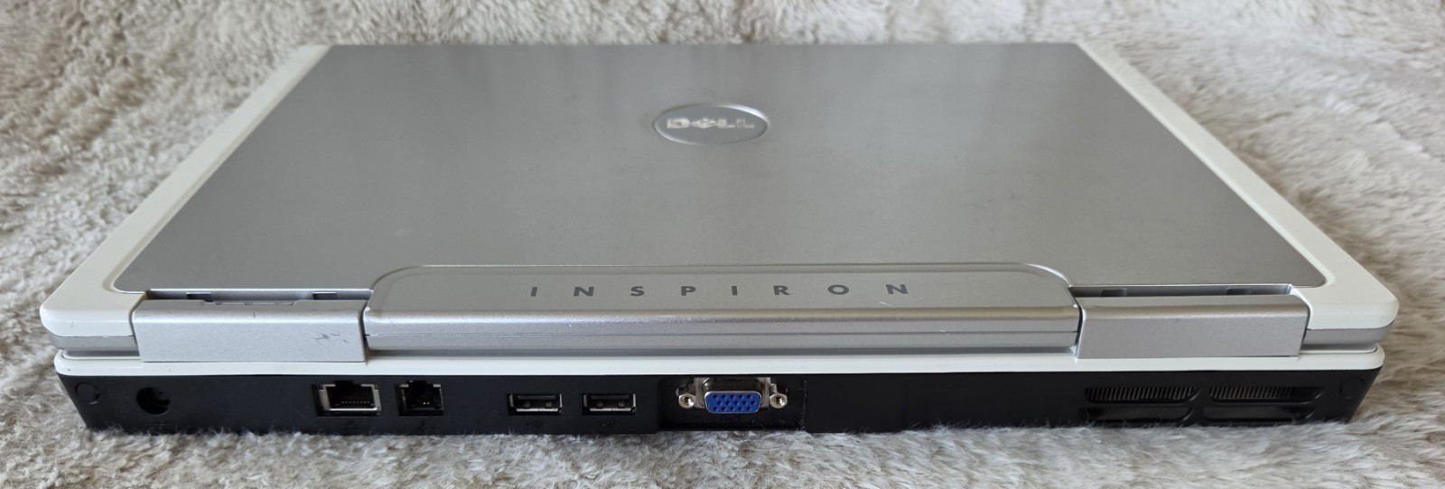 Dell Inspiron 1501, 15.4″, 4GB ram, 250GB SSD, Windows 10!
