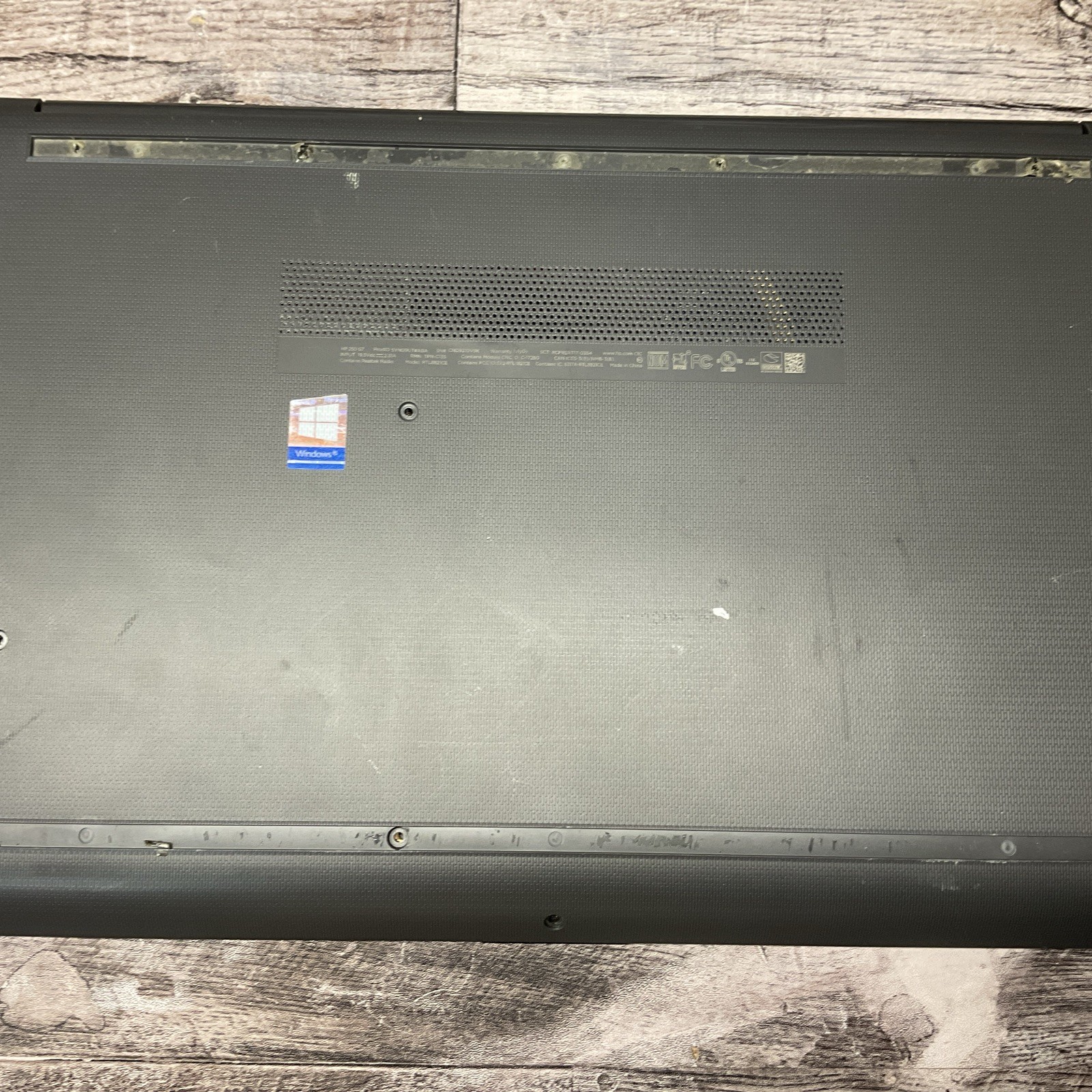HP 250 G7 / i5 8th Gen / BIOS Unlocked / No RAM / No SSD / M15