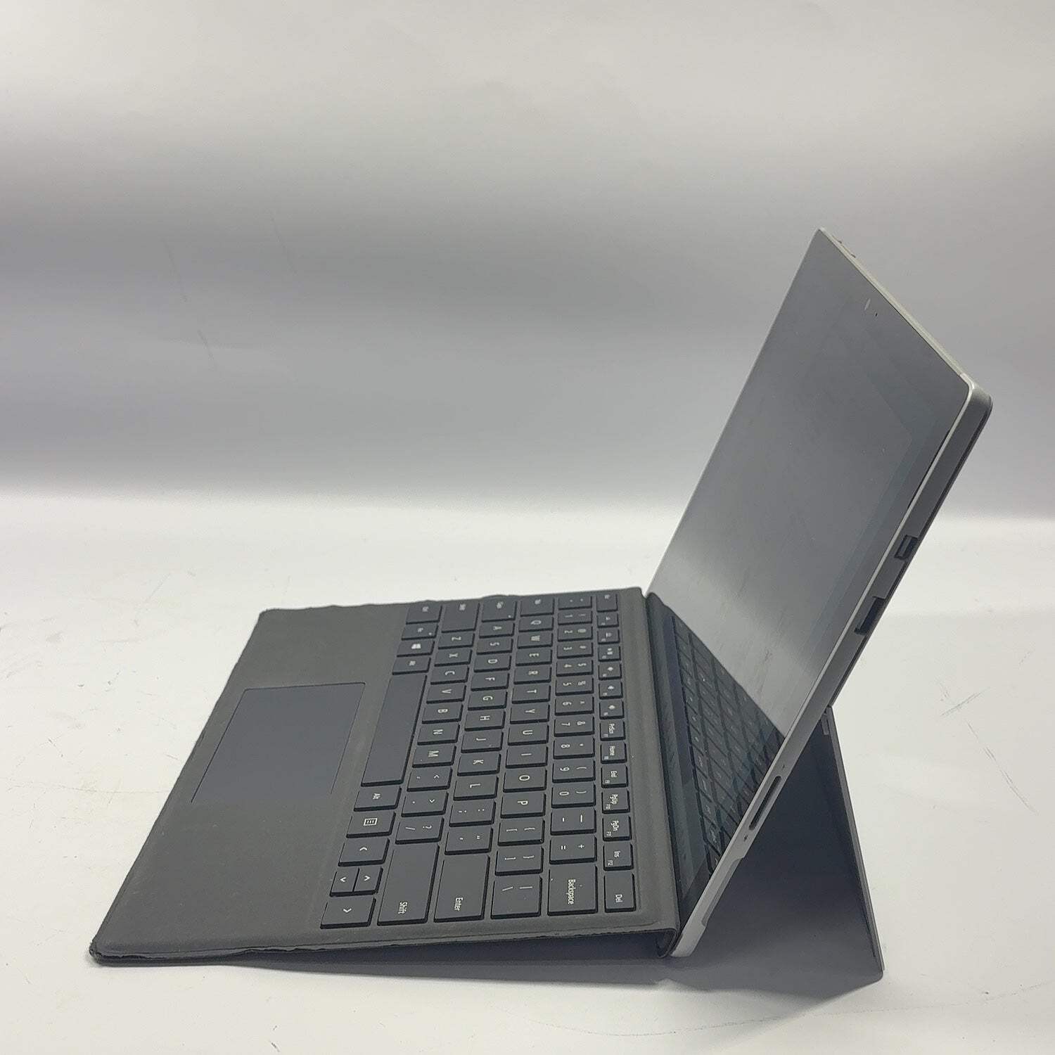 Microsoft Surface Pro 5 1796 12″ i7-7660U 2.5GHz 4GB RAM 128GB SSD