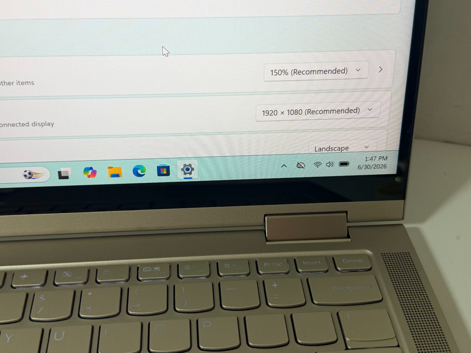 Lenovo Yoga C740-14IML 14″ Touch i5-10210U 8GB RAM 256GB Win11H READ!!!!!