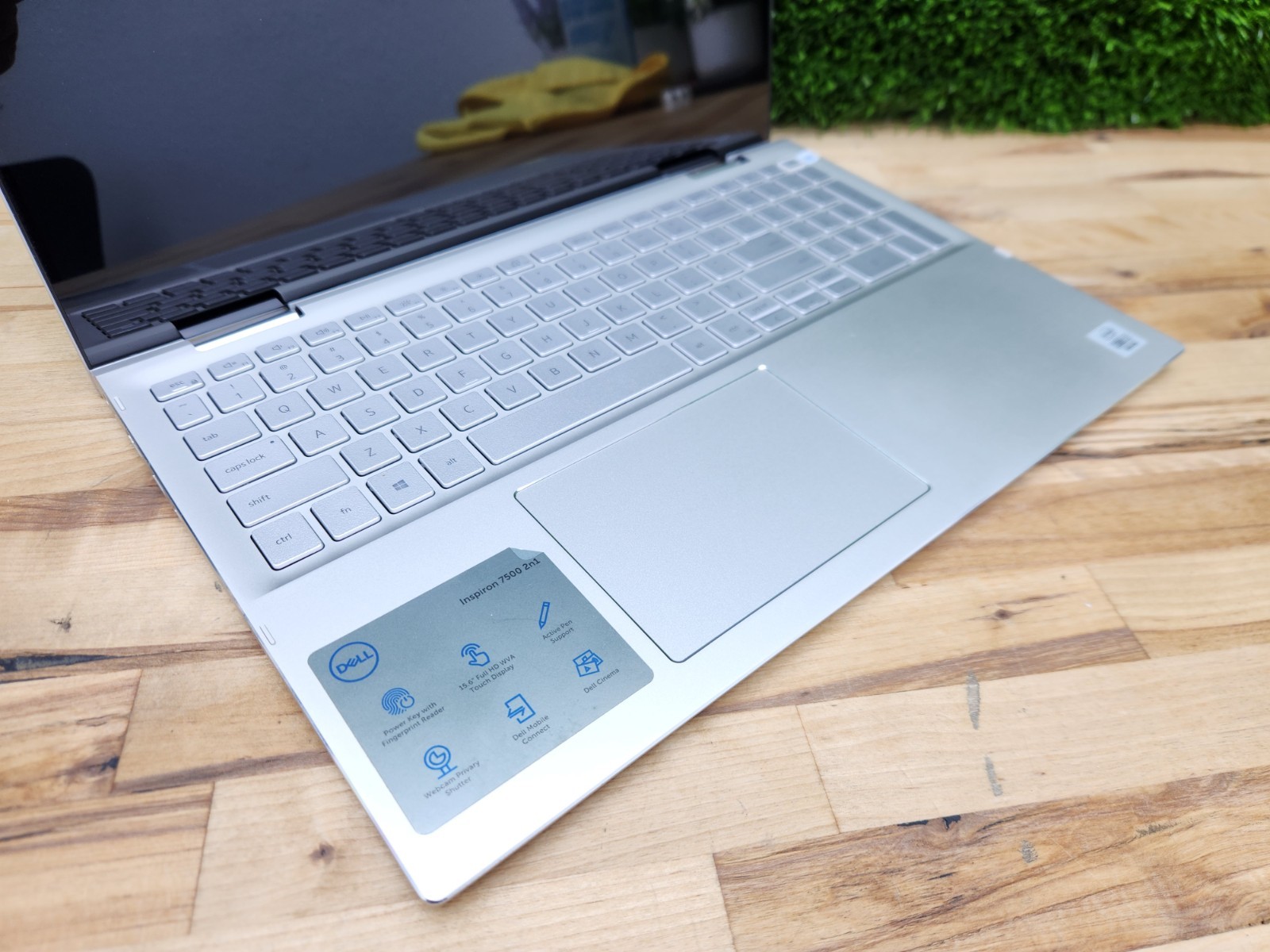 Dell Inspiron 7500 2N1 Intel i7-1065G7 1.30GHZ 16GB RAM 256GB Windows 11 Pro