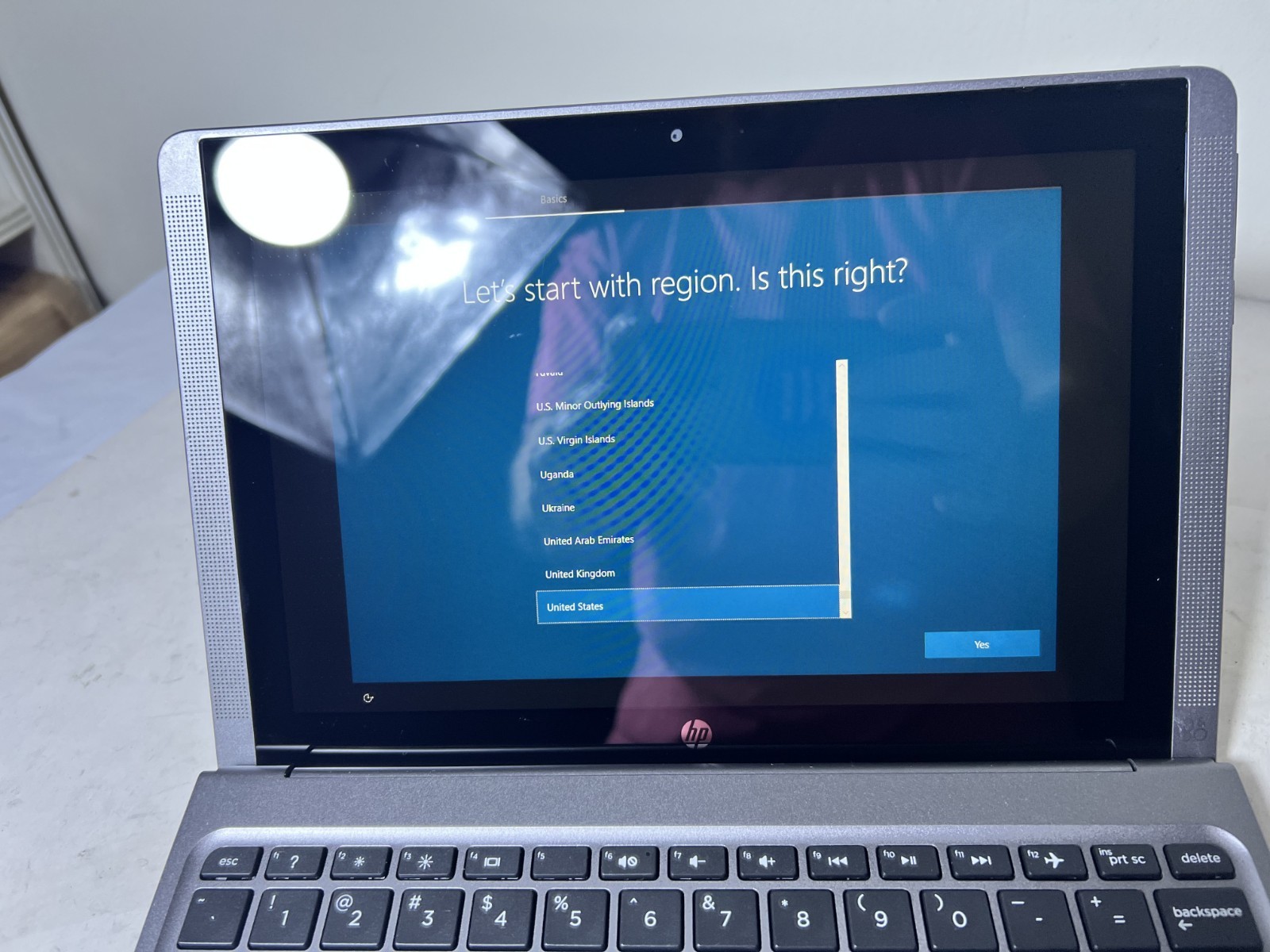 HP x2 210 G1 Convertible 2-in-1 Intel Atom X5-Z8300 4GB RAM 64GB SSD as-is READ!