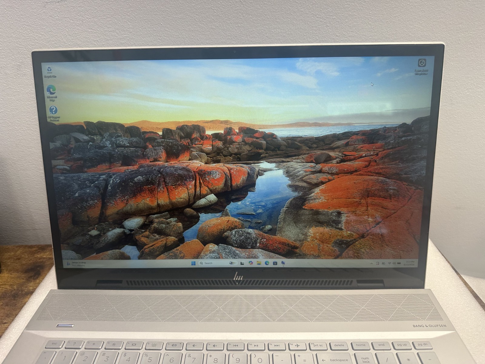 HP Envy 17.3″ Intel Core i7 8565u 1.80 GHz 16GB RAM 512GB SSD