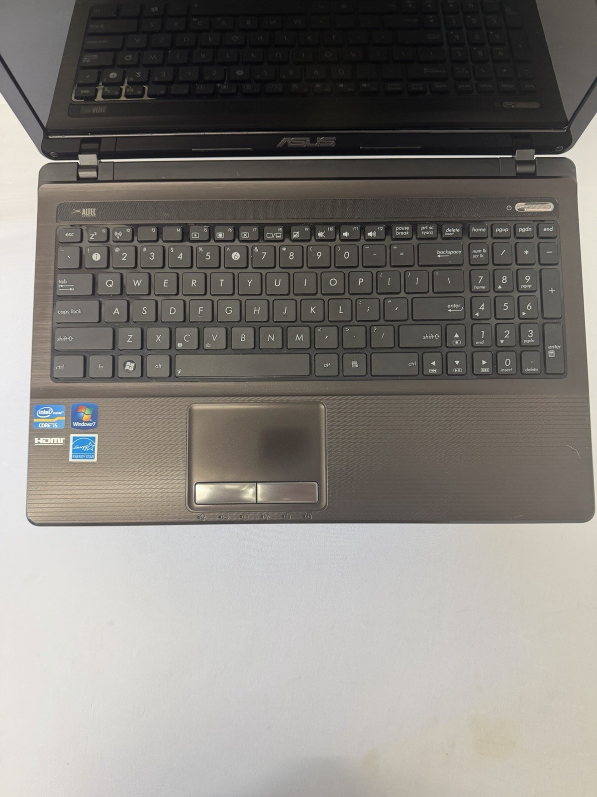 Asus K53E Laptop – Good Screen – Intel i5-2450M – Read Des