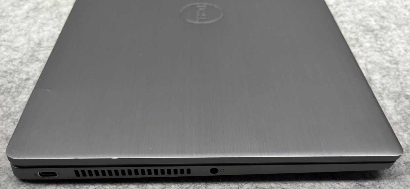 Dell Latitude 7420 14″4K UHD i7 1165G7 @ 2.80GHz 16GB 256GB NVMe Windows 11 Home