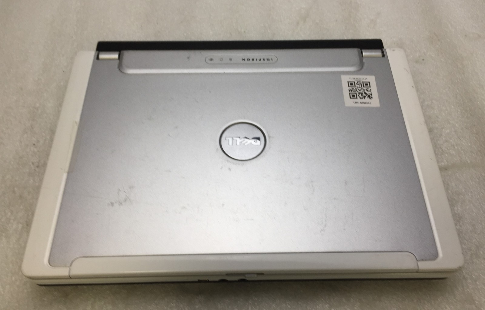 Dell Inspiron 700m Laptop Intel Pentium M 1.70GHz 512MB RAM No HDD/OS No BATT