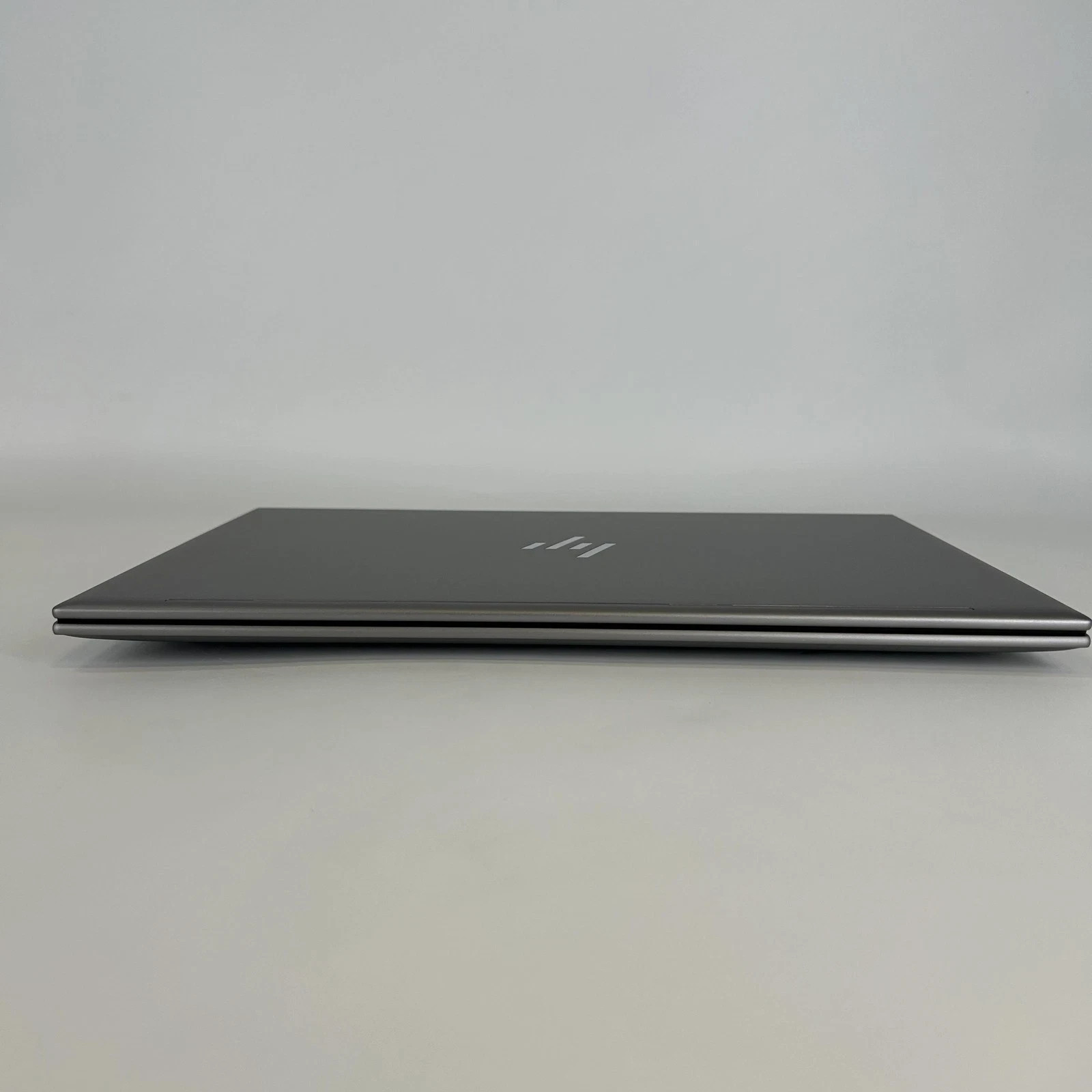 HP ZBook Firefly 16 G10 Silver FHD+ 1.8GHz i7-1365U 32GB 1TB SSD NVIDIA RTX A500