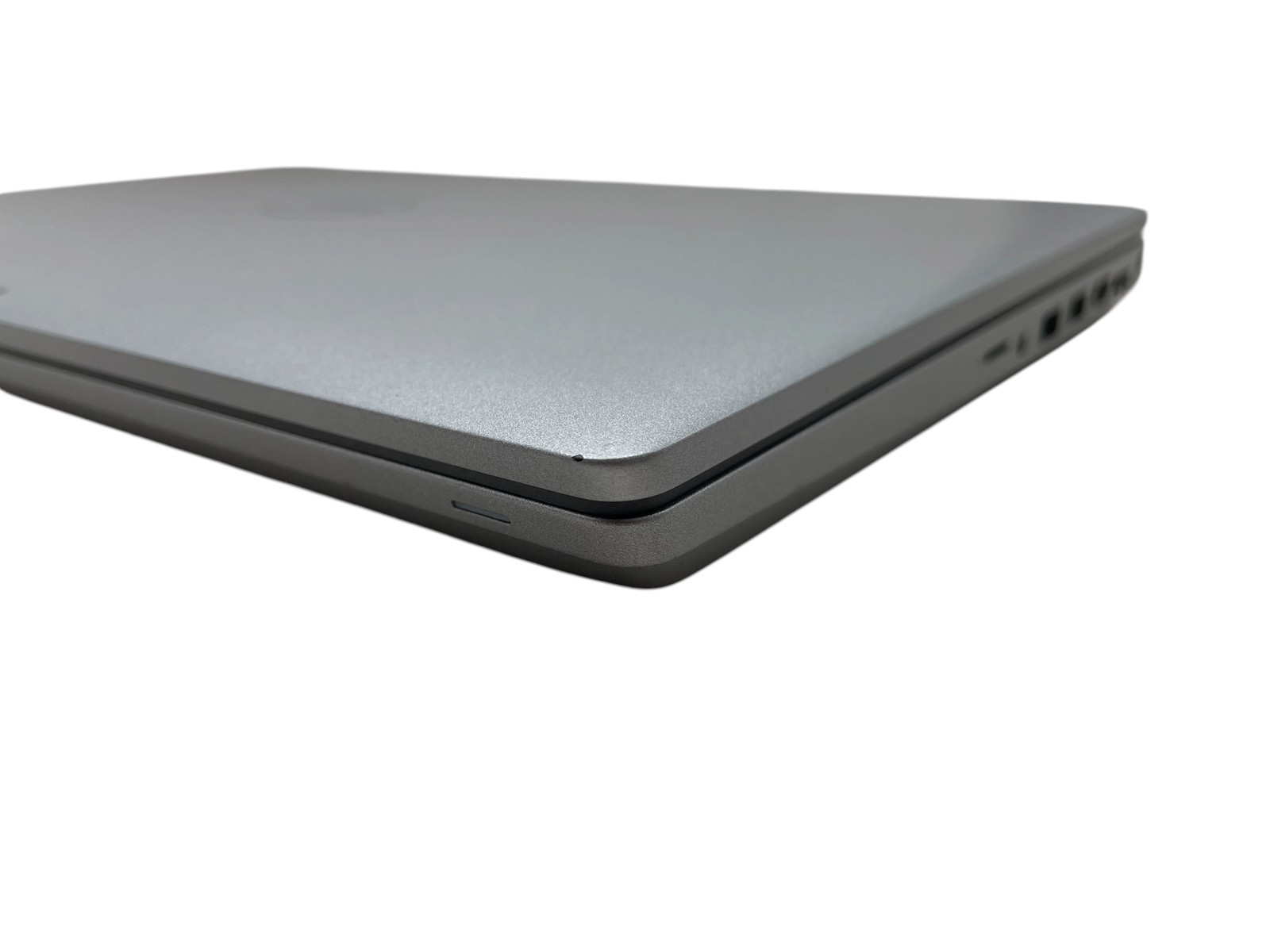 Dell Precision 3561 15″ – i9 2.6GHz – 16GB RAM – 512GB SSD – Grade D