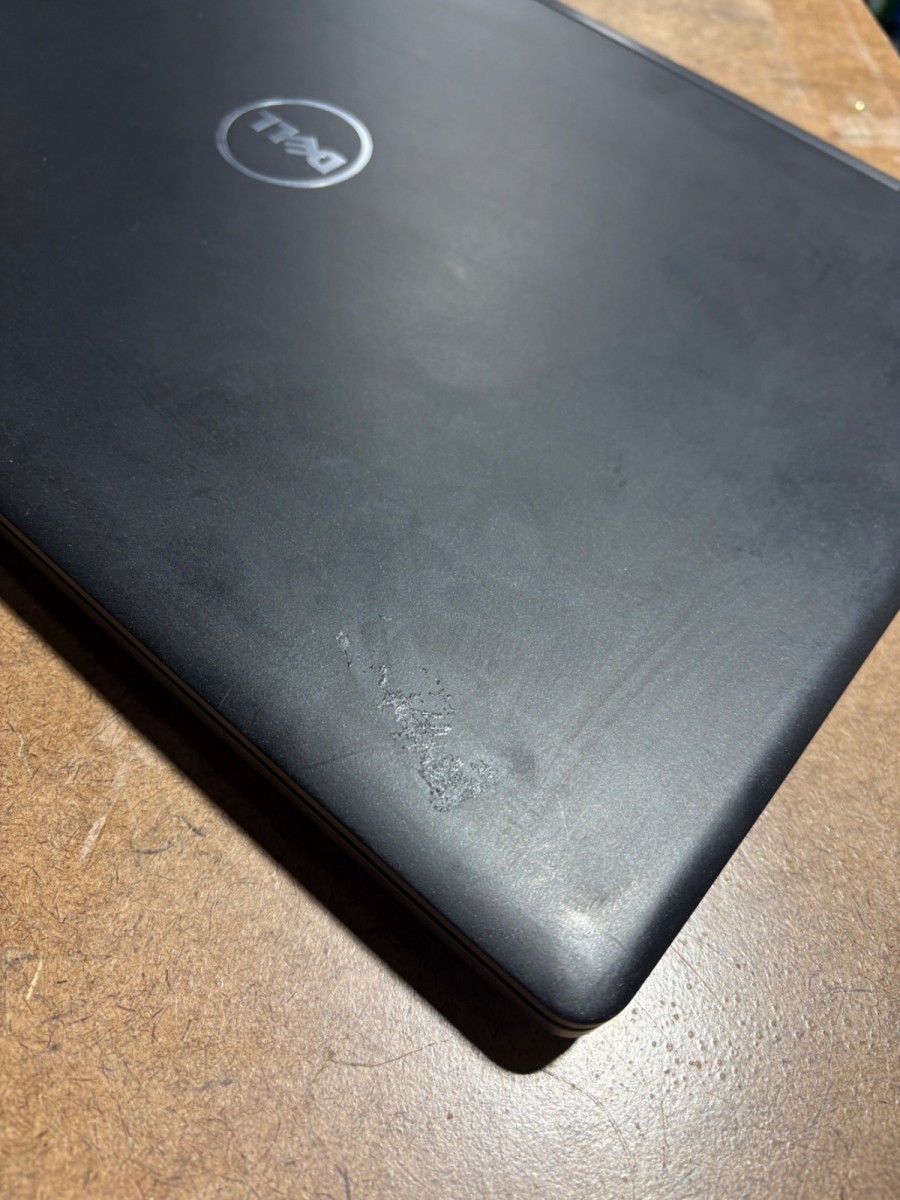 Dell Latitude 5580 15.6″ i5-7200U 8GB RAM 275GB SSD No Charger/OS
