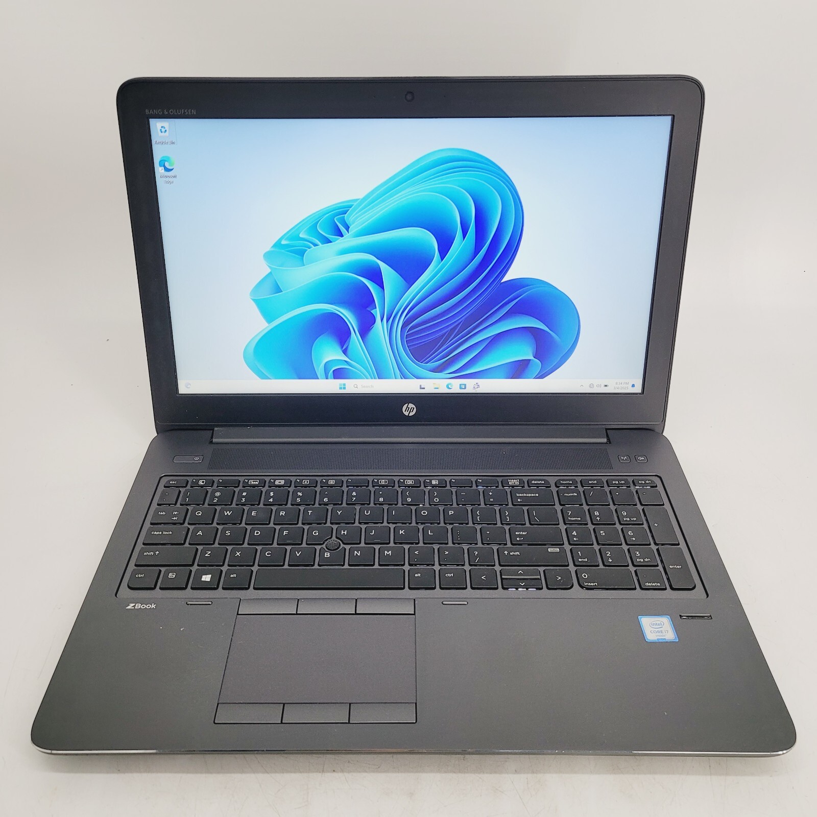 HP ZBOOK 15 G3 i7-6700HQ 2.6GHz 8GB 128GB NVMe 15.6″ Fire Pro 4GB Laptop Win 11