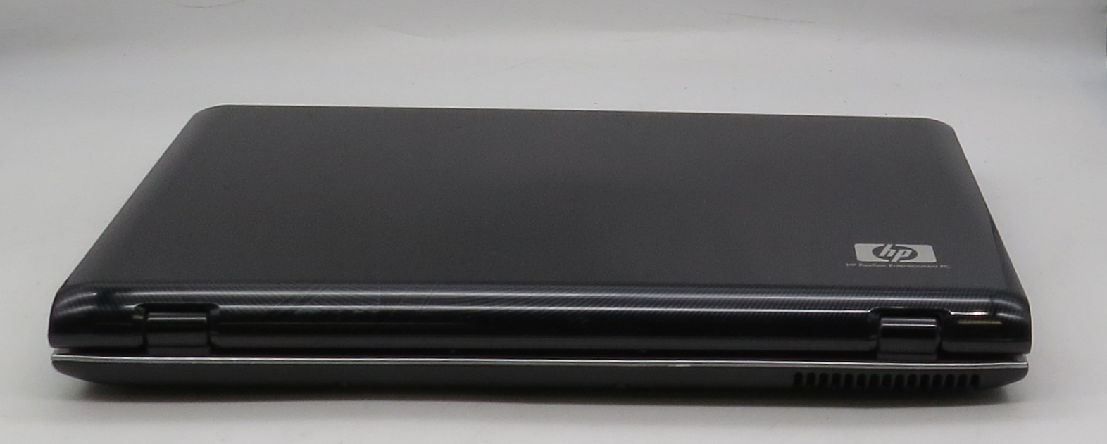 HP Pavilion dv2500 _ AMD Turion X2-64 _ 2GB DDR2 _ No SSD / OS *PARTS