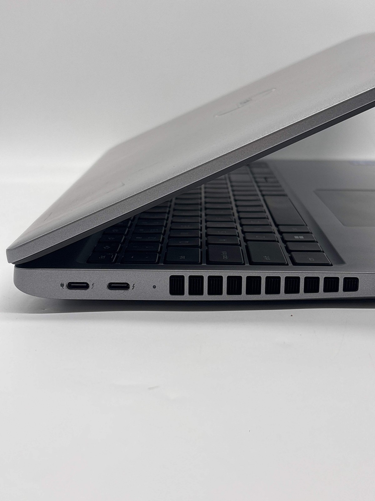 Dell Latitude 5540 i7-1370P 32GB RAM 1TB SSD – Remotely Managed