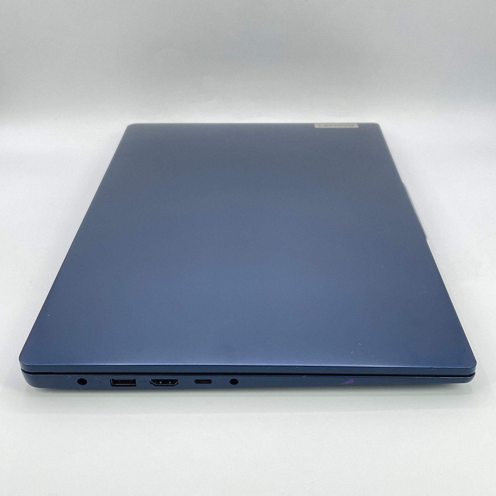 Lenovo IdeaPad Slim 3 15IRU8 15.6″ i3-1315U 1.2GHz 8GB RAM 512GB SSD