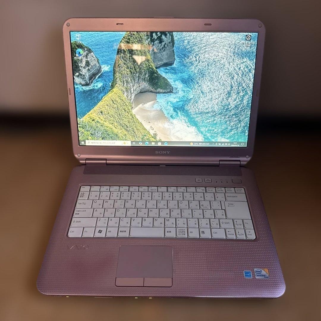 Sony VAIO VGN-NS52JB 15.4″ Pink Laptop Windows 10 Used Japan Genuine