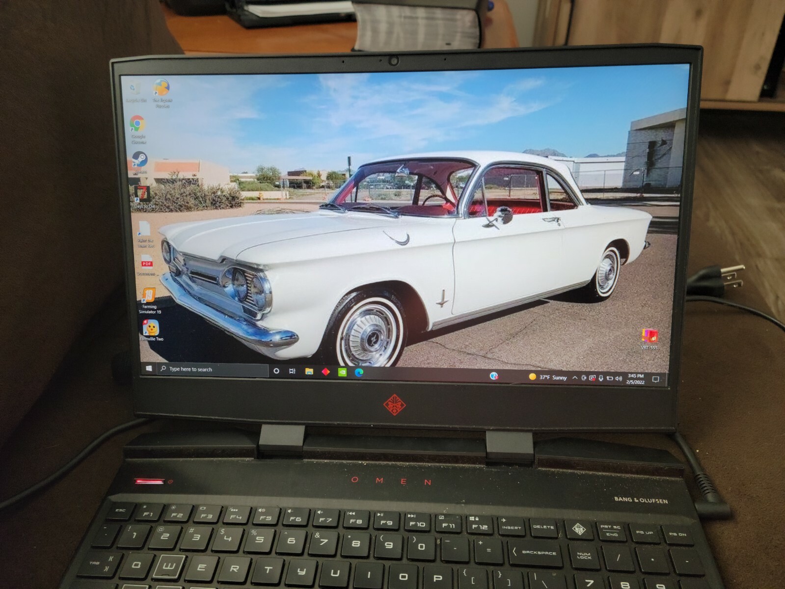 hp omen gaming laptop i7 black and red used but good condition runs smooth 
