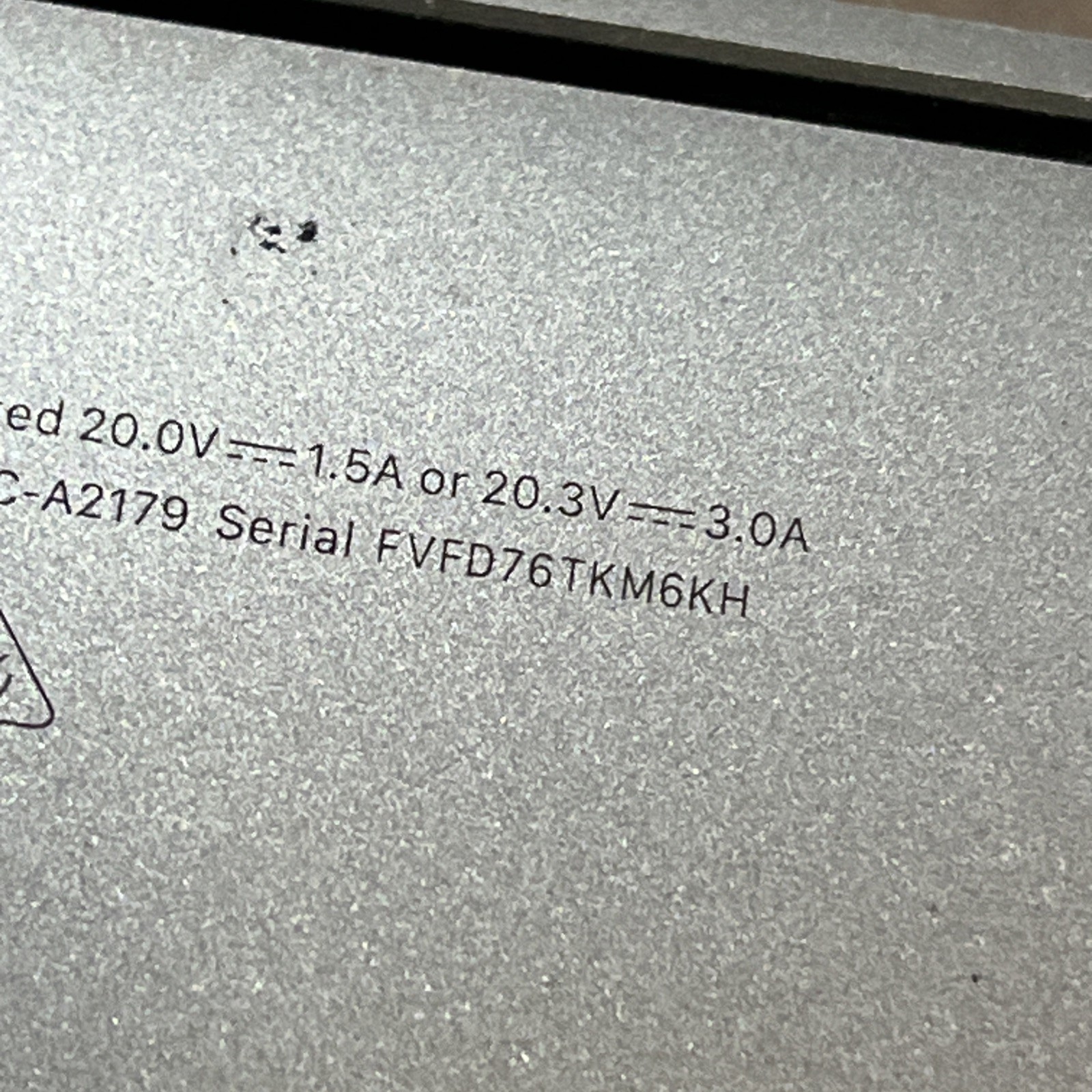 APPLE MACBOOK AIR 13″ SCISSOR, 2020 CORE I3-1000NG4 256SSD