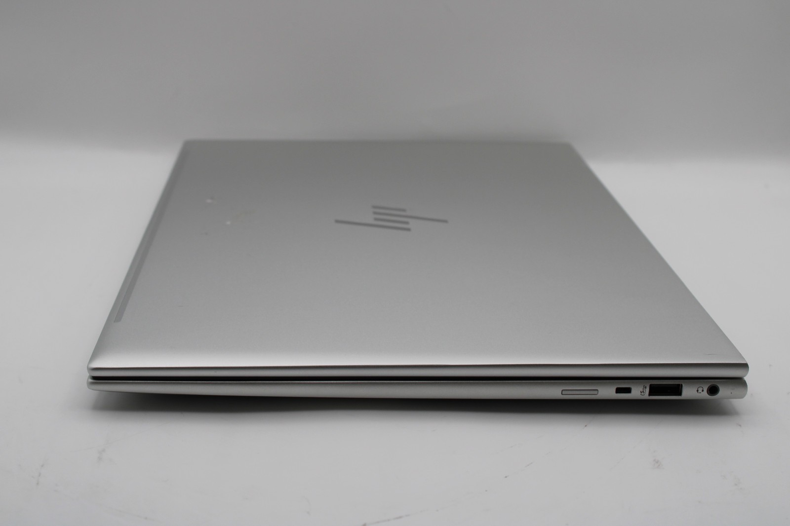 HP EliteBook 860 G11 Ultra 5 135U @ 1.6 GHz 48GB DDR5 1TB SSD W11Home *WTY