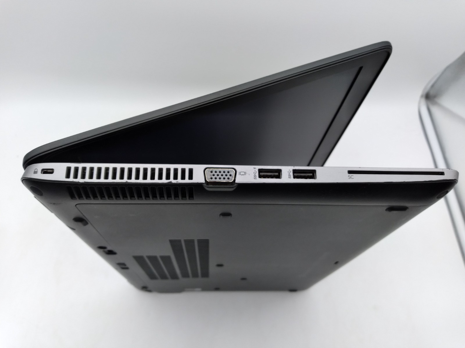 HP ELITEBOOK 850 G2 15.6″ CORE i5-5200U@2.20GHz 8GB RAM 500GB HDD Win 11 Pro