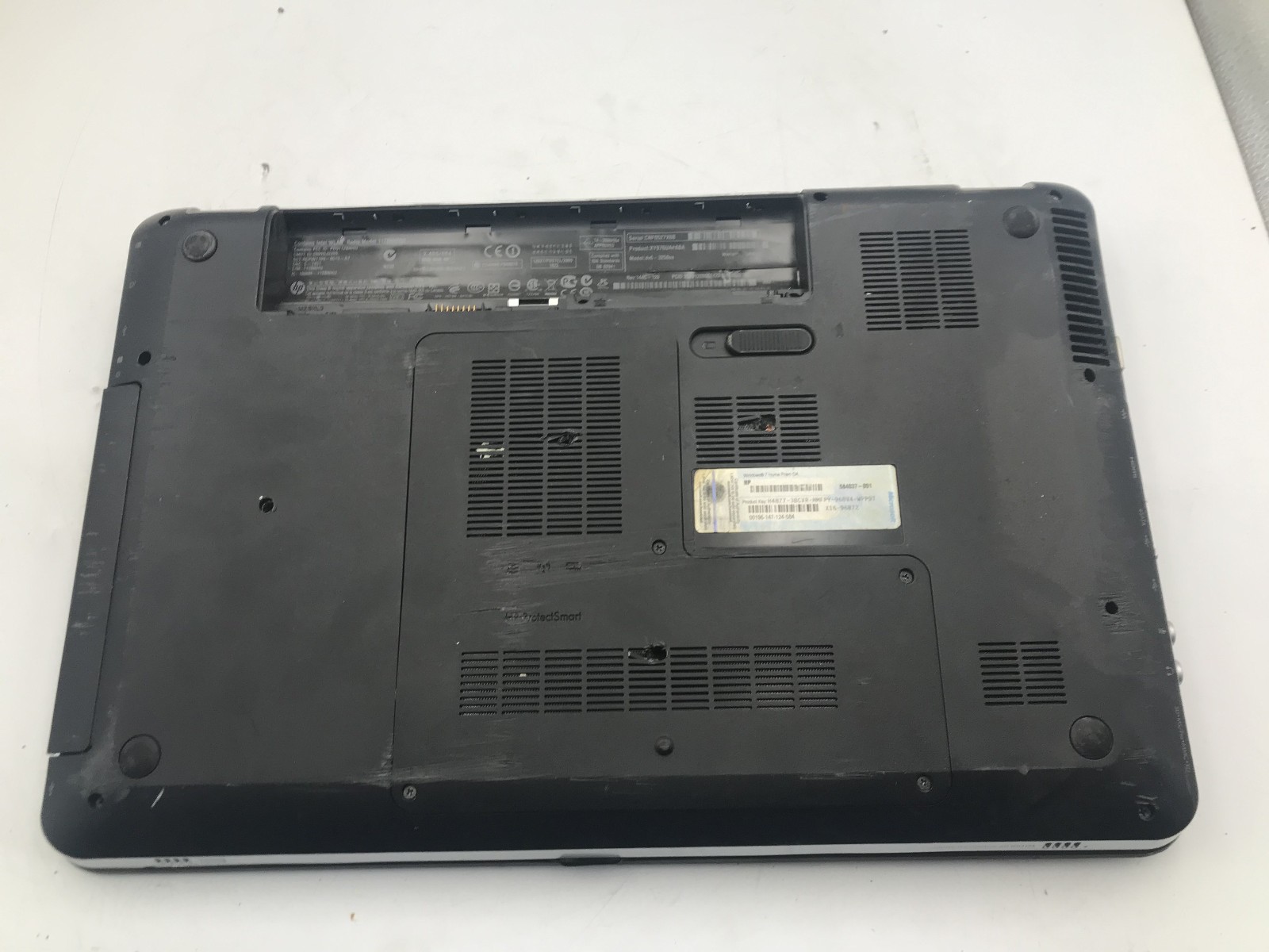 HP PAVILION DV6 3250US – FOR PARTS/DRILLED MOBO – INTEL I5 1ST GEN – NO RAM – BB