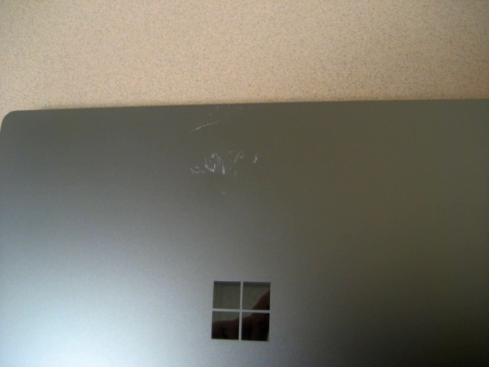 Microsoft Surface Laptop Go 3 12th Gen i5-1235U 12.4″ 8GB 256GB SSD Win 11 Home