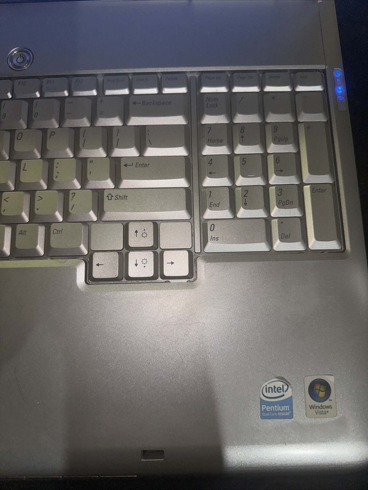 Dell Inspiron 1720 17″ Core 2 Duo 160GB HDD Win Vista AA110