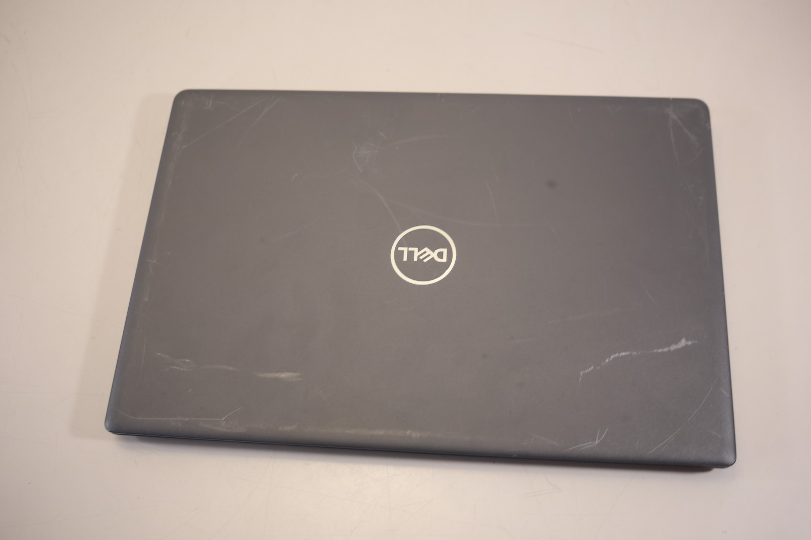 Dell Latitude 3510 | 15.6″ | i7-10510U 1.80GHz | 16GB RAM 256GB SSD | WIN 11 PRO