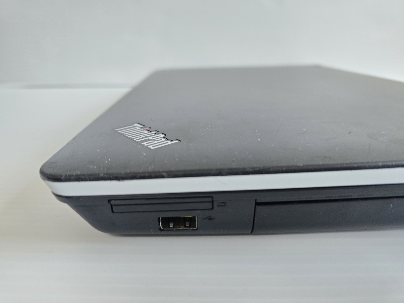 Lenovo ThinkPad E520 Laptop i3-2350M 4GB RAM 500GB HDD Win7 Pro No Batt/Charger