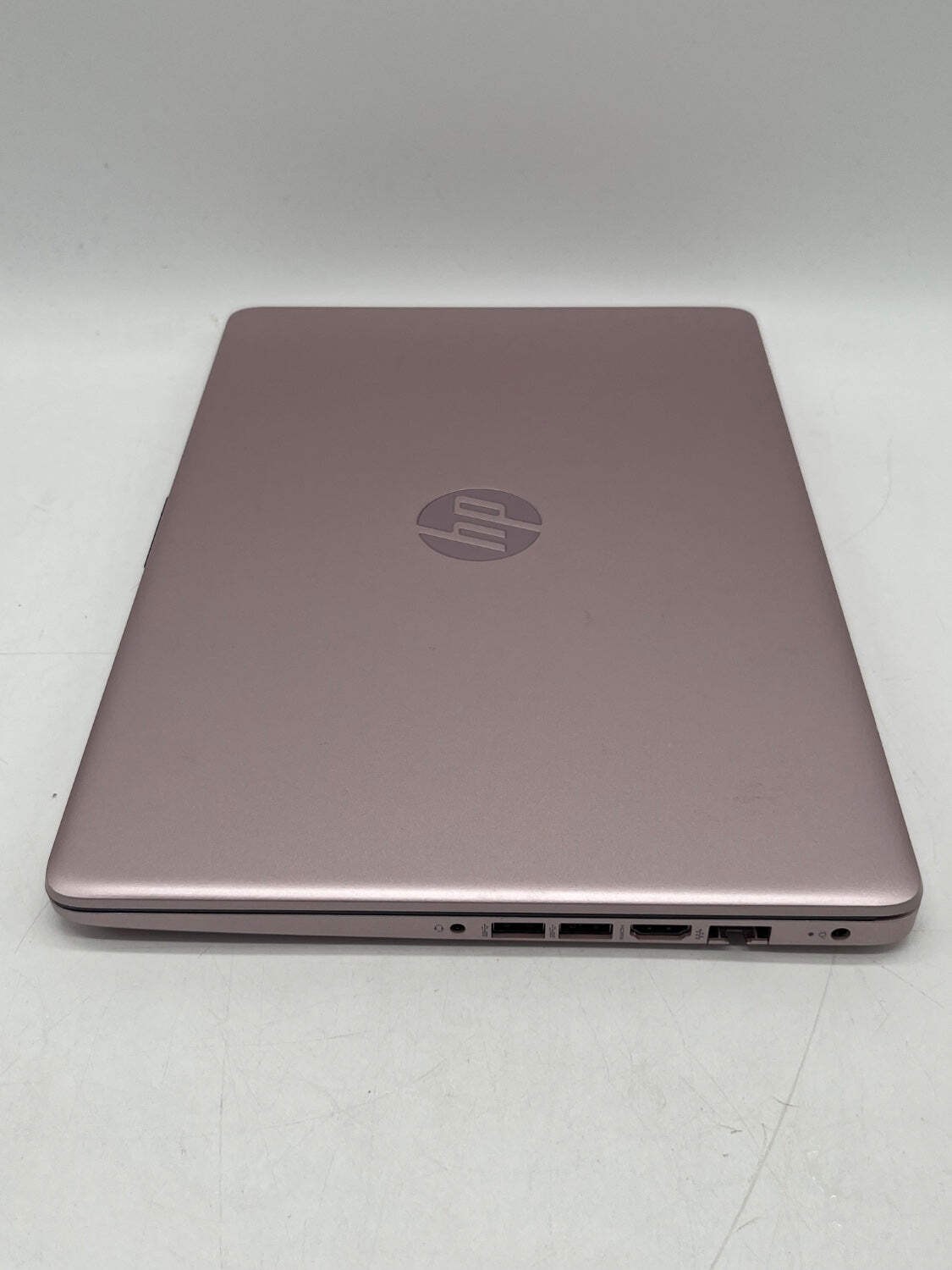HP Celeron HP 14-CF2112WM 14″ Celeron N4120 1.1GHz 4GB RAM 64GB SSD