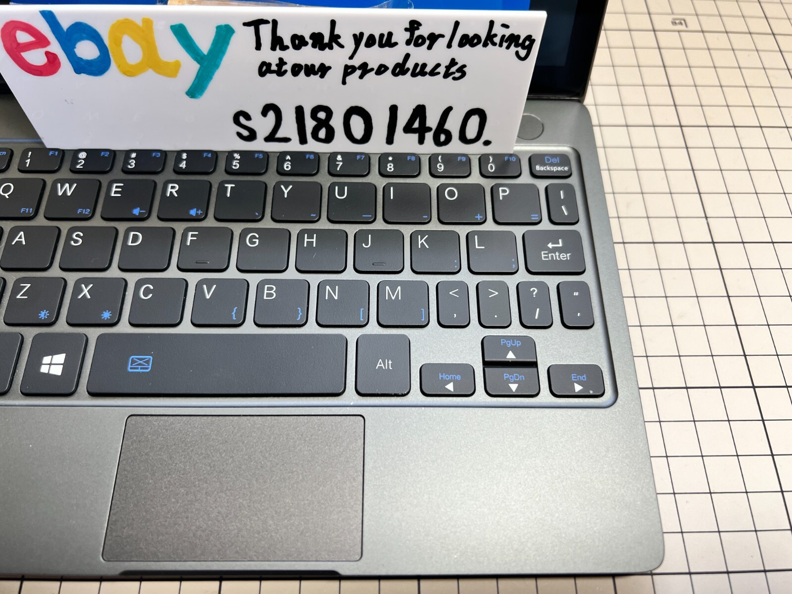 GPD P2 MAX Windows10 Core m3-8100Y Memory 16GB SSD 512GB Near Mint