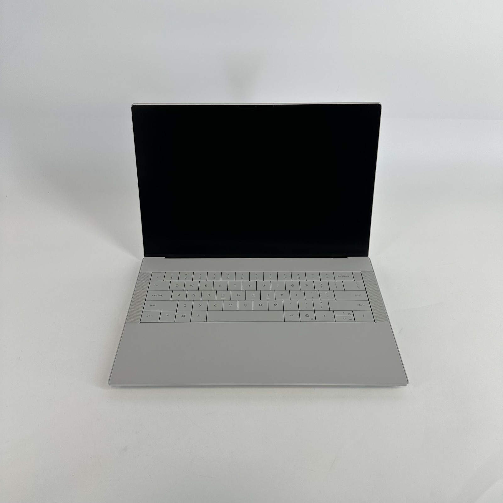Dell XPS 14 9440 FHD+ 1.4 GHz Ultra 7 155H 32GB 1TB SSD RTX 4050 Excellent