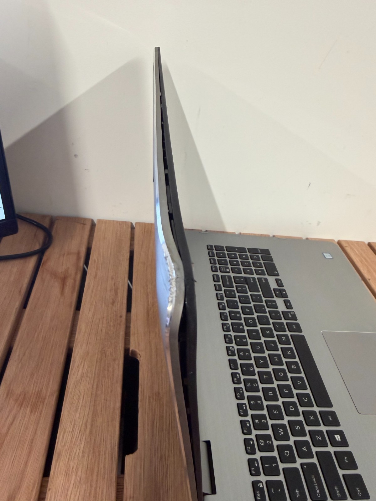 Dell Inspiron 17 (P30E) 17.3″ Intel Core i7-7th GEN Processor #835